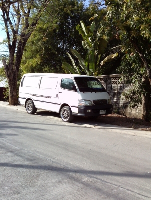 ขายรถตู้หัวจรวจตู้ทึบเครื่องดีมากพร้อมใช้งาน