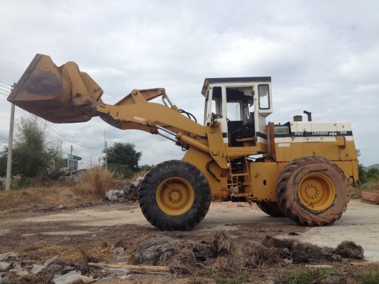 ขายรถตัก Komatsu 510 กรองคู่ 4 สูบ สภาพพร้อมใช้งาน