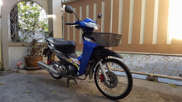 ขออนุญาติขาย HONDA WAVE 125R U-BOX ตัว TOP ดิสเบรคหน้าและหลัง ฟรีค่าโอน ขออนุญาติขาย HONDA WAVE 125R U-BOX ตัว TOP ดิสเบรคหน้าและหลัง ฟรีค่าโอน