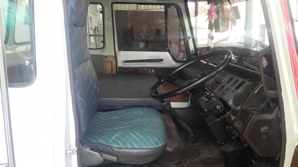 ขายหัว HINO F18