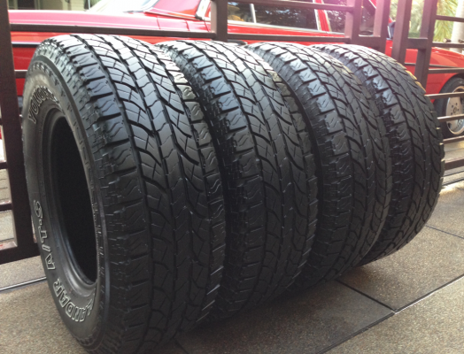 ยาง All Yokohama 265 70 16 กลางปี13 ดอกเต็ม ใช้กันยาว ราคาไม่แพง