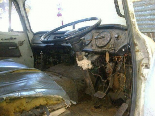 หกล้อ ฮีโน่ KM 310 เครืองเกียร์เดิมๆ แคชชีเดิมสวยมากๆช่วงยาว 4.30ม สภาพพร้อมใช้งาน ทะเบียนพร้อมโอน หกล้อ ฮีโน่ KM 310 เครืองเกียร์เดิมๆ แคชชีเดิมสวยมากๆช่วงยาว 4.30ม สภาพพร้อมใช้งาน ทะเบียนพร้อมโอน