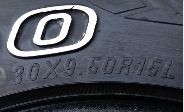 ยาง All Maxxis 30 9.5 R15 ปลายปี13 ดอกเยอะพร้อมใช้งาน ราคาไม่แพง