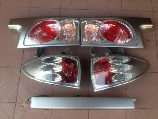 ไฟท้าย TOYOTA ESTIMA HYBRID ครบชุดมีกล้องหลังครบเก่าญี่ปุ่นเเท้สภาพสวย