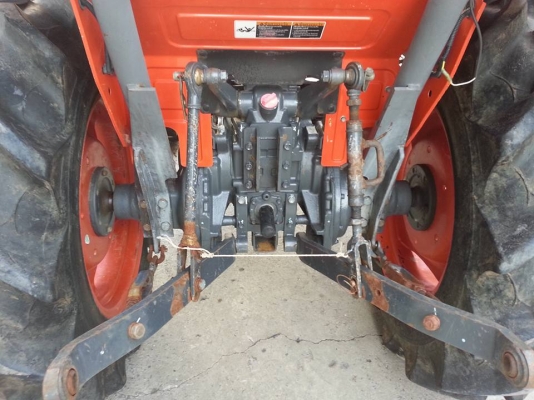 คูโบต้า L3408  4 WD 2 เพลา ตัวเปล่า แน่นๆเดิมๆทั้งคัน ทำงาน 789 ชั่วโมง..เล่มทะเบียนพร้อม