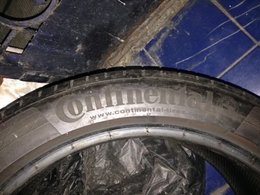 ยางContinentel 225/45R18 ปี่131คู่ 2500มารับเองลดอีกครับ