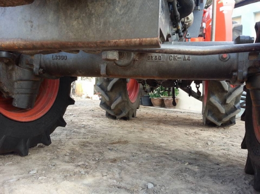 คูโบต้า L2808 4 WD ตัวเปล่าเดิมๆ แน่นๆ ทำงาน 920 ชั่วโมง..เล่มทะเบียนพร้อม