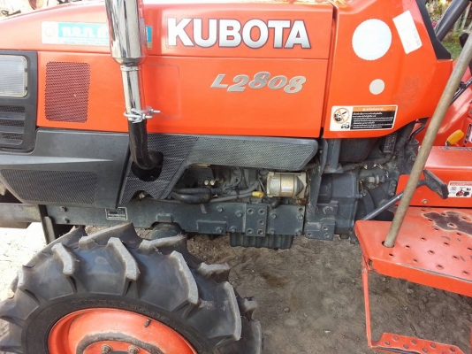 คูโบต้า L2808 4 WD ตัวเปล่าเดิมๆ แน่นๆ ทำงาน 920 ชั่วโมง..เล่มทะเบียนพร้อม