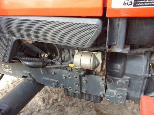 คูโบต้า L2808 4 WD ตัวเปล่าเดิมๆ แน่นๆ ทำงาน 920 ชั่วโมง..เล่มทะเบียนพร้อม