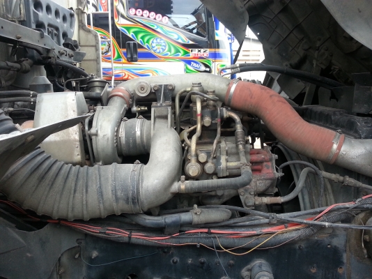 ขายHino mega 12ล้อ ดั้ม อู่เบิ้ม กระบะปรีเนียม ชุดใหญ่ ปี2546