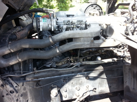 ขายHino mega 12ล้อ ดั้ม อู่เบิ้ม กระบะปรีเนียม ชุดใหญ่ ปี2546