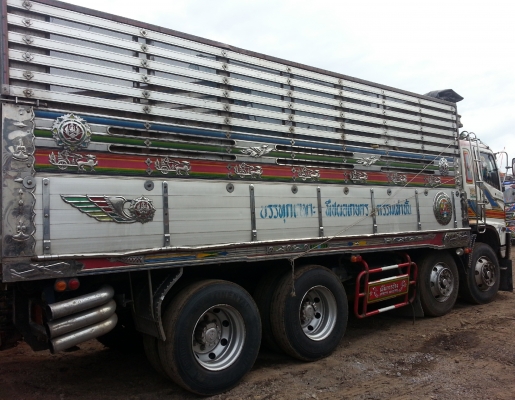 ขายHino mega 12ล้อ ดั้ม อู่เบิ้ม กระบะปรีเนียม ชุดใหญ่ ปี2546