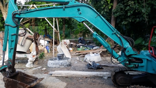 ขายรถขุดเล็ก แมคโครเล็กkomatsu pc30-7 สภาพสวยพร้อมใช้ เดิมๆเลย