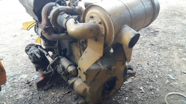 ขายเครื่อง KOMATSU 4สูบ TURBO ขายเครื่อง KOMATSU 4สูบ TURBO