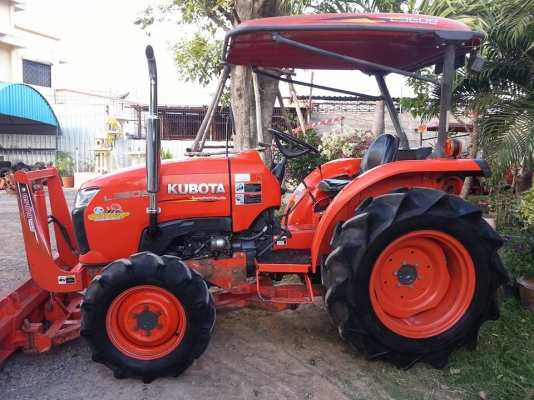 คูโบต้า L3608 4 WD ใบมีดดันหน้าช้าง เดิมๆแน่นๆ เล่มทะเบียนพร้อม