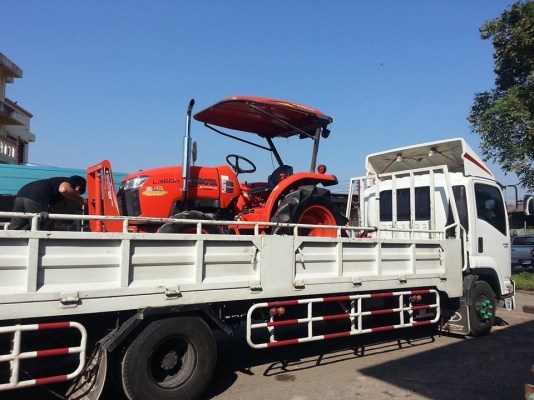 คูโบต้า L3608 4 WD ใบมีดดันหน้าช้าง เดิมๆแน่นๆ เล่มทะเบียนพร้อม