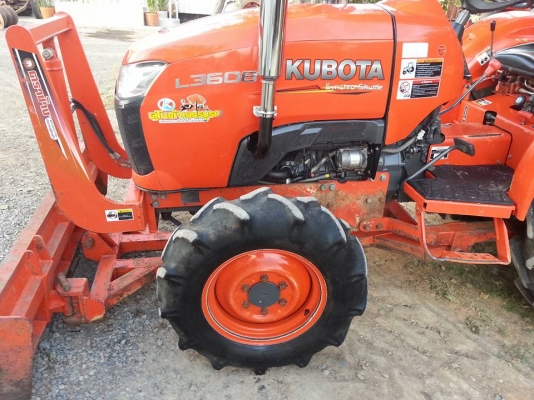 คูโบต้า L3608 4 WD ใบมีดดันหน้าช้าง เดิมๆแน่นๆ เล่มทะเบียนพร้อม