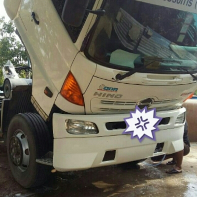 หัวลาก ฮีโน่ 380ปี55 ซีรี่500 สภาพสวยบางเดิมใช้งานน้อย วิ่ง100,000กม เล่มทะเบียนพร้อมโอน