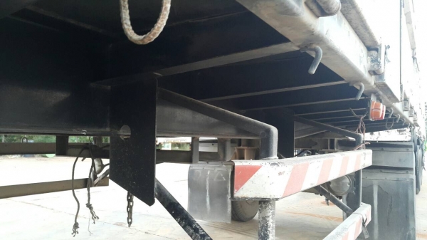 ขายด่วนลูกพ่วงสามมิตรไม่ดั้ม สวยๆ ยาว6.50 สูง1.90 คัสซีสวย ช่วงล่างดี ขายด่วนลูกพ่วงสามมิตรไม่ดั้ม สวยๆ ยาว6.50 สูง1.90 คัสซีสวย ช่วงล่างดี