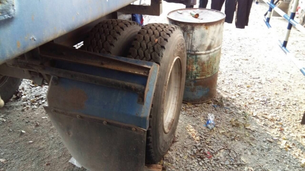 ขายหางพ่วง  CRR  3  เพลา. แท้.  ปี 55.   สนใจติดต่อ  081 - 6079515