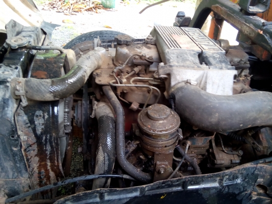 (ปิดการขายเรียบร้อย ขอบคุณนายหัวพลคับ)6 ล้อดั้มอีโน่ 145 แรงม้า   ติดเครน   2 ตัน -3  ชัก  (รถห้างแท้ ปี 39) พร้อมใช้งาน เล่มพร้อม...