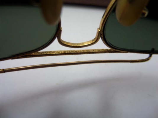 แว่นเรแบนของเก่าแท้