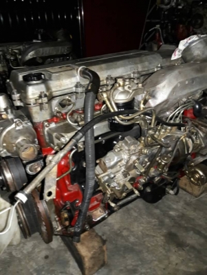 เครื่องยนต์HINO-เมก้า JO8C-210 แรงม้า สวยๆติดดีมากครับ