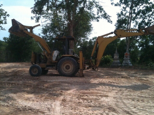 รถตัก / ตักหน้า ขุดหลัง.  ( เพลาเดียว. )     สนใจติดต่อ  081 - 6079515