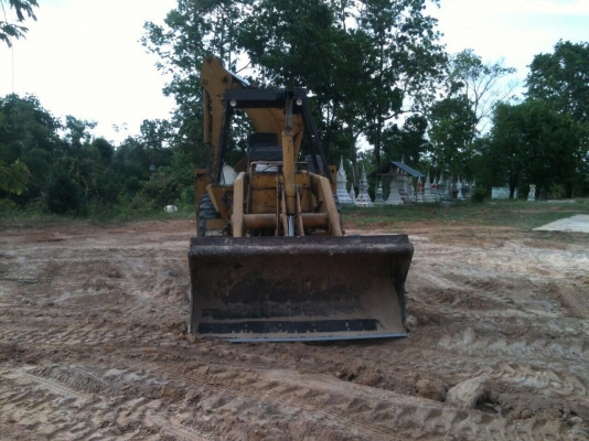 รถตัก / ตักหน้า ขุดหลัง.  ( เพลาเดียว. )     สนใจติดต่อ  081 - 6079515