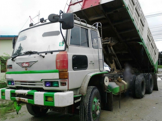 รถฮีโน่ 10 ล้อดั้ม FM227  220 แรงม้า. ปี 33 ( *** มีขาย 2 คัน. )     สนใจติดต่อ  081 - 6079515