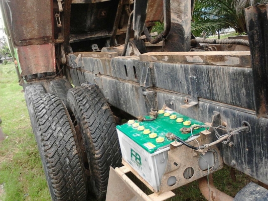 รถฮีโน่ 10 ล้อดั้ม FM227  220 แรงม้า. ปี 33 ( *** มีขาย 2 คัน. )     สนใจติดต่อ  081 - 6079515