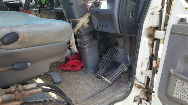 ขาย 6 ล้อดั้ม HINO FC3J เครื่อง JO7C 165 แรงม้า คัสซีสวย เบรคทิฟฟี่ พวงมาลัยพาวเวอร์ ทะเบียนพร้อมโอนครับ