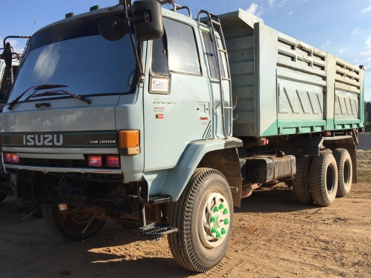 รถอีซูซุ 10 ล้อดั้ม FXZ  240 แรงม้า. ปี 39. (  นางฟ้าแท้. )   สนใจติดต่อ  081 - 6079515