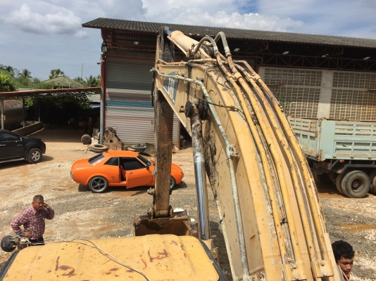 รถขุดCAT320C...ญี่ปุ่น สภาพบอดี้ สี ไม่สวย...แต่รถดีมาก  เอกสารใบแจ้งจำหน่าย..(อินวอยล์)