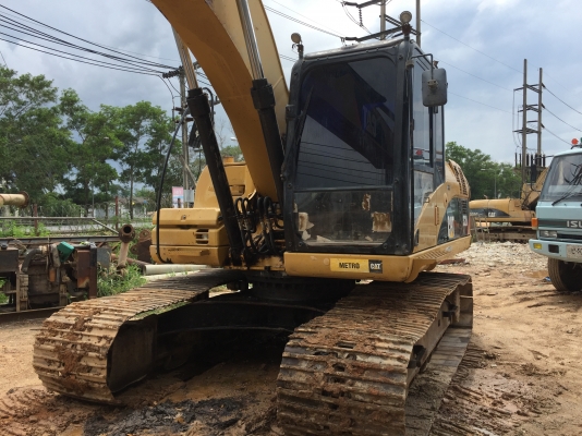 รถขุดCAT320C...ญี่ปุ่น สภาพบอดี้ สี ไม่สวย...แต่รถดีมาก  เอกสารใบแจ้งจำหน่าย..(อินวอยล์)