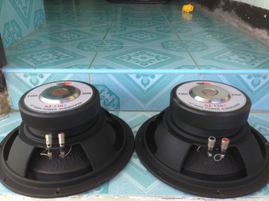 ซับ12" Strom jacker มือสองปั้มว้อยเดี่ยวสภาพสวย เบสฟังดีมาก ขายคู่ละ 1350 บาท ซับ12" Strom jacker มือสองปั้มว้อยเดี่ยวสภาพสวย เบสฟังดีมาก ขายคู่ละ 1350 บาท