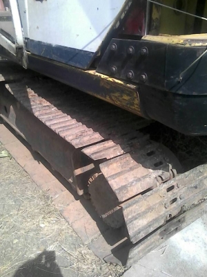 ขายรถขุดแบ็คโฮ kobelco sk100-3มาร์คทรี เอกสารเล่มทะเบียน บูมเดิม ไฟฟ้าตัดสภาพพร้อมทำงาน ช่วงล่างดี