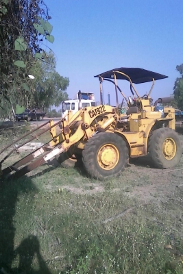 ขายรถตักล้อยาง  cat 922