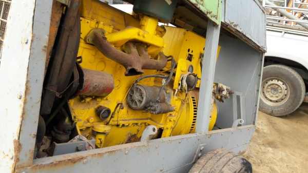 50000บาทลดสุดๆงดต่อรองเครื่องปั่นพร้อมใช้สภาพเก่านอกว่ากันง่ายๆขายกันถูกๆไปเลยครับ