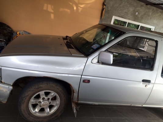 ์Nissan bigm 2.5ฝาแดงปี94