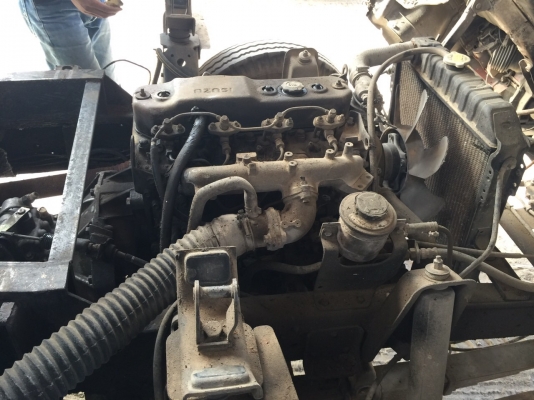 6ล้อISUZU..110แรง พื้นเรียบ เครื่องดี คัสซีสวย..เล่มพร้อม