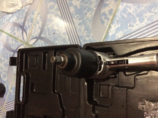 บล็อคลม Niko ใช้ถอดล้อรถยนต์ได้อุปกรณ์แถมตามรุป