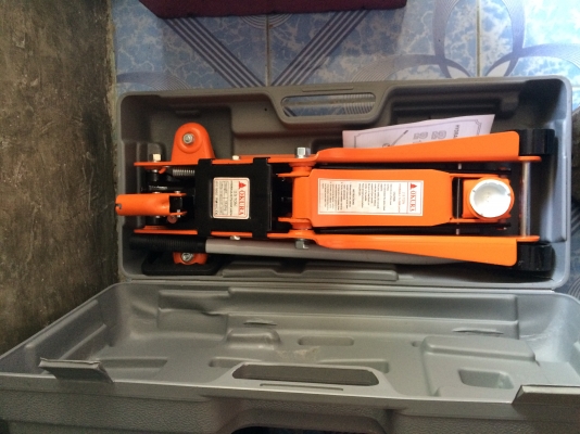 OKURA 2.5tonใช้ยกรถยนต์รถโหลดเตี็ยได้ของใหม่ OKURA 2.5tonใช้ยกรถยนต์รถโหลดเตี็ยได้ของใหม่