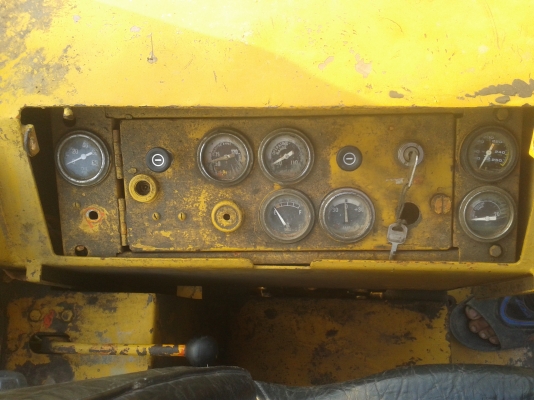 ขายรถตัก โคมัสซุ jh 60 เครื่อง 6 สูบ 2 เพลา