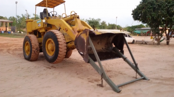 ขายรถตัก โคมัสซุ jh 60 เครื่อง 6 สูบ 2 เพลา