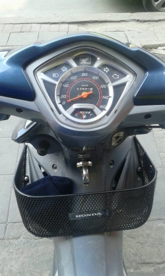 ขาย Honda Wave 110 i Auto ปี 53 เครื่องดีเดิมๆ สตาร์ทมือ สภาพภายนอกสวย เล่มพร้อมชุดโอน