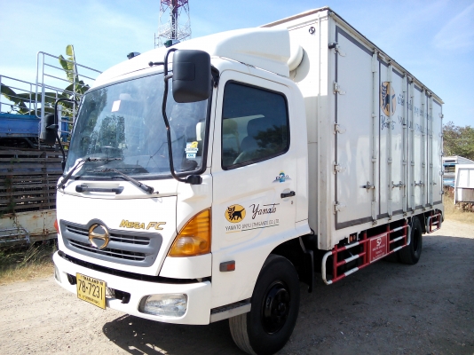 6 ล้อกลาง (ตู้ 10บาน)  *Euro.2*  HINO  MEGA  FC4J 150 แรงม้า *ยาว 5.50 ม.* รถสวยจริง *รถห้างแท้* สภาพพร้อมใช้งาน * มีเล่มพร้อม *