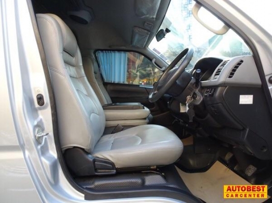 โทร 0922726669 คุณตันหยงรถตู้เบสมือสองฝั่งธน รถตู้ ดีเซลล์ ปี 2012 เบาะหนัง 3 แถว ราคา 849,000 บาท