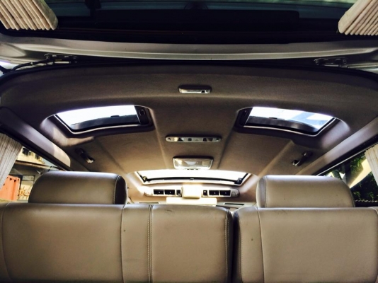 ขายรถตู้ตัวนอกแนวๆสักคัน