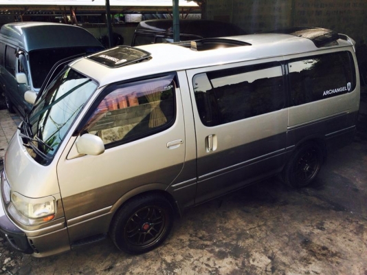 ขายรถตู้ตัวนอกแนวๆสักคัน